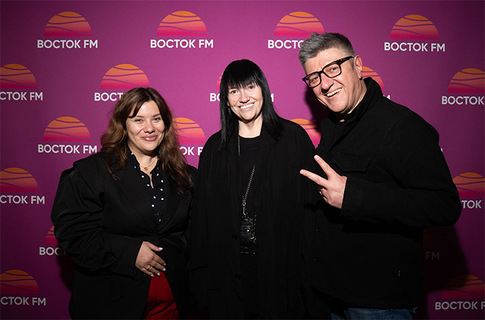 Алла Духова и ведущие Наиля Шахова и Гарик Авакян