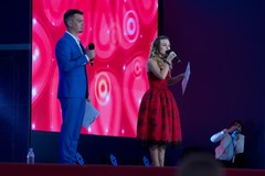 Ведущие Радио Дача Денис Левашов и Юлия Насонова