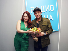 Ведущая Радио Дача Наталья Селихова и Митя Фомин