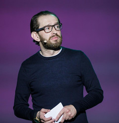 Константин Хабенский