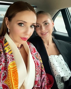 Татьяна Навка с дочерью Александрой