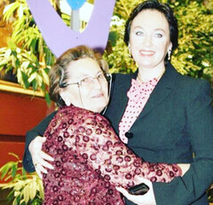Лариса Гузеева с мамой